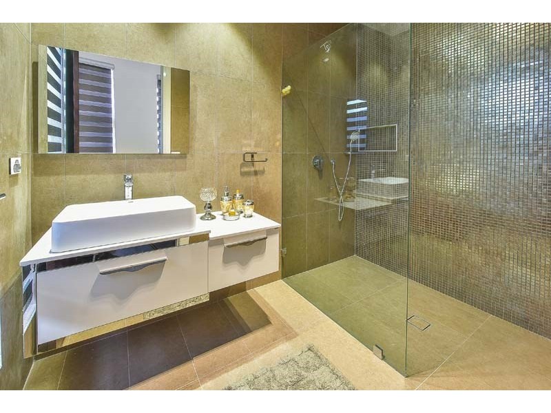 60 Ambrose Street, Oran Park NSW 2570