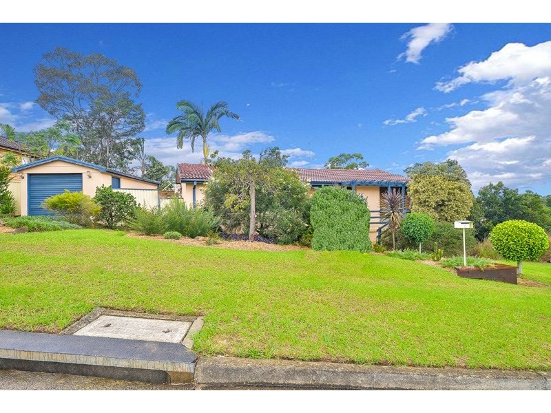 8 Bambara Avenue, Bradbury NSW 2560