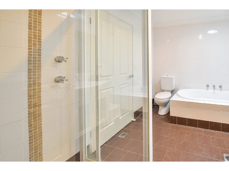 8 Bambara Avenue, Bradbury NSW 2560