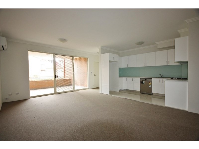 221a Waterworth Drive, Mount Annan NSW 2567