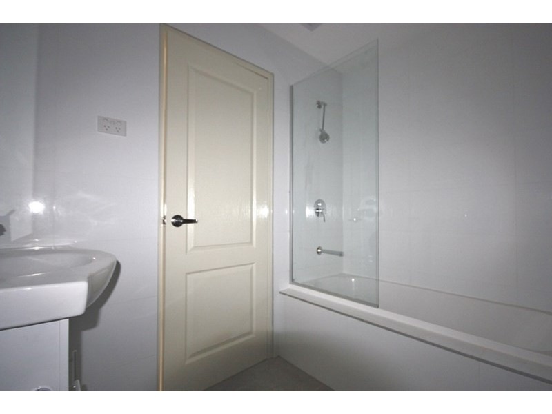 221a Waterworth Drive, Mount Annan NSW 2567