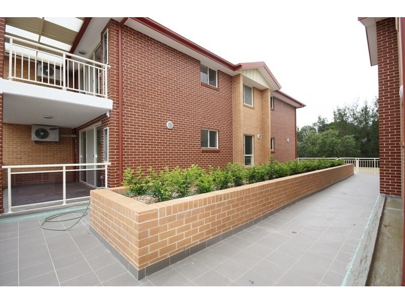 31/221a Waterworth Drive, Mount Annan NSW 2567