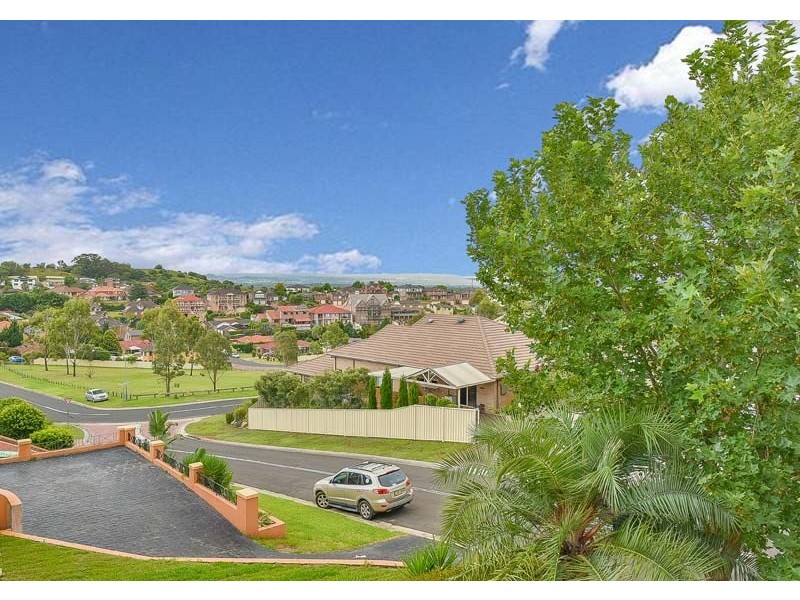 8 Lakeview Place, Glen Alpine NSW 2560