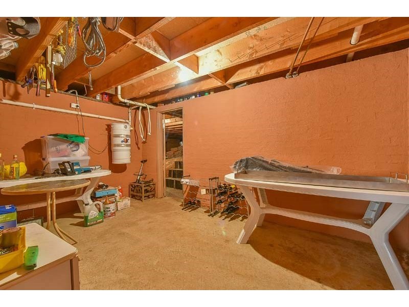 8 Lakeview Place, Glen Alpine NSW 2560