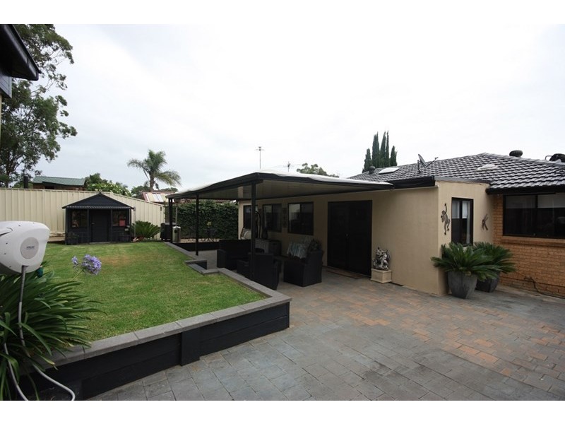 74 leichhardt Street, Ruse NSW 2560