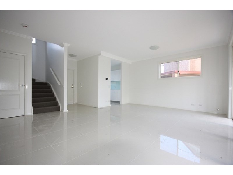 48/221a Waterworth Drive, Mount Annan NSW 2567