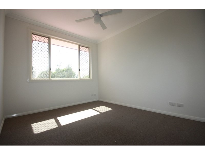 48/221a Waterworth Drive, Mount Annan NSW 2567
