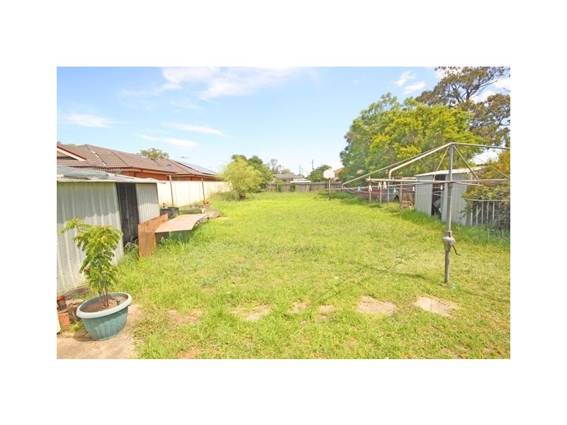 Macquarie Fields NSW 2564