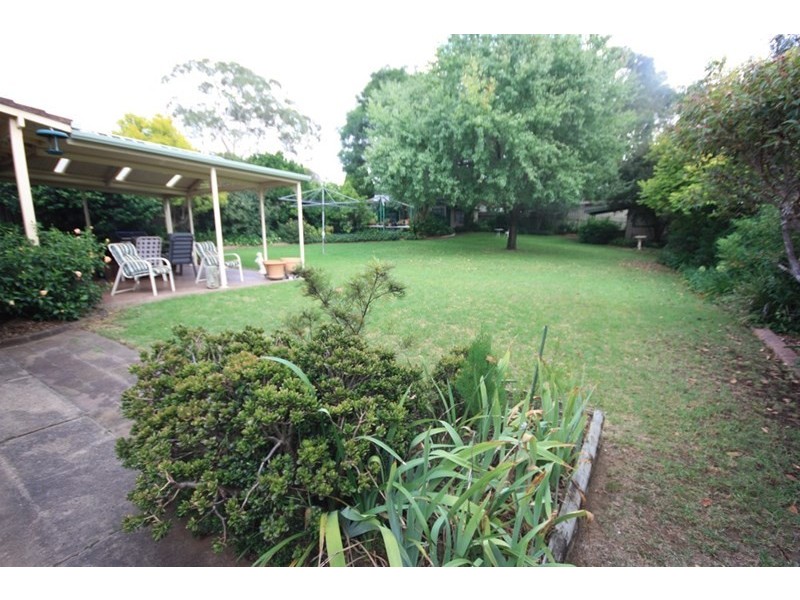 30 Elizabeth Macarthur Avenue, Camden South NSW 2570