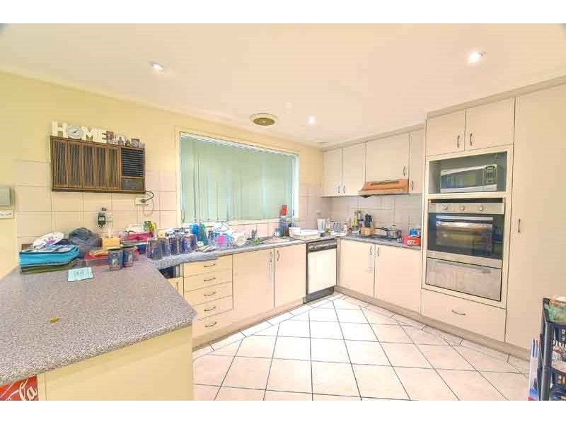 29 Fenton Crescent, Minto NSW 2566