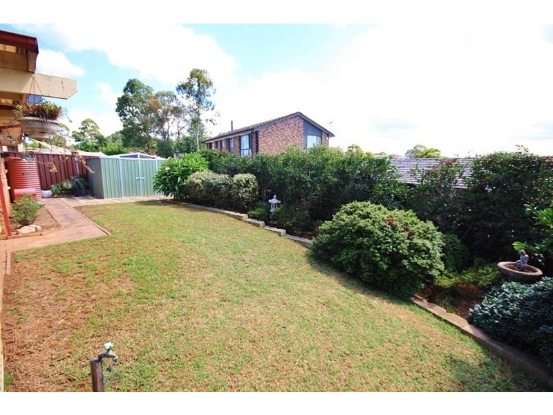 42 Clerkenwell Street, Ambarvale NSW 2560