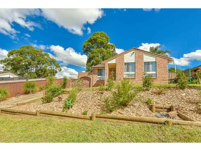 1 Ocean Place, Woodbine NSW 2560