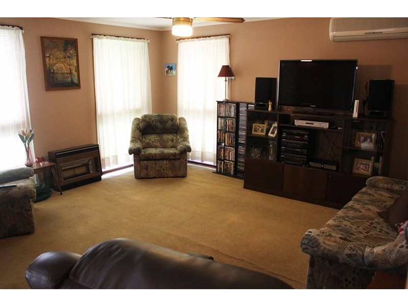 111 North Steyne Road, Woodbine NSW 2560