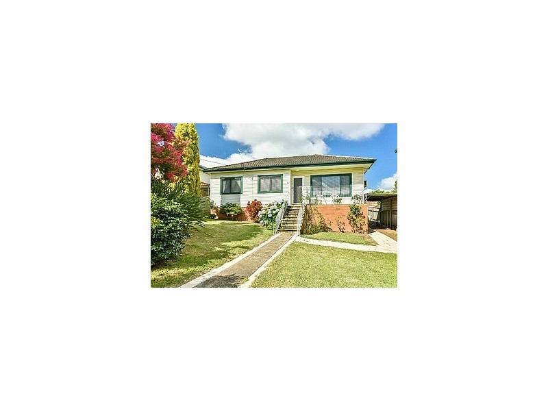 9 Bundarra Road, Campbelltown NSW 2560