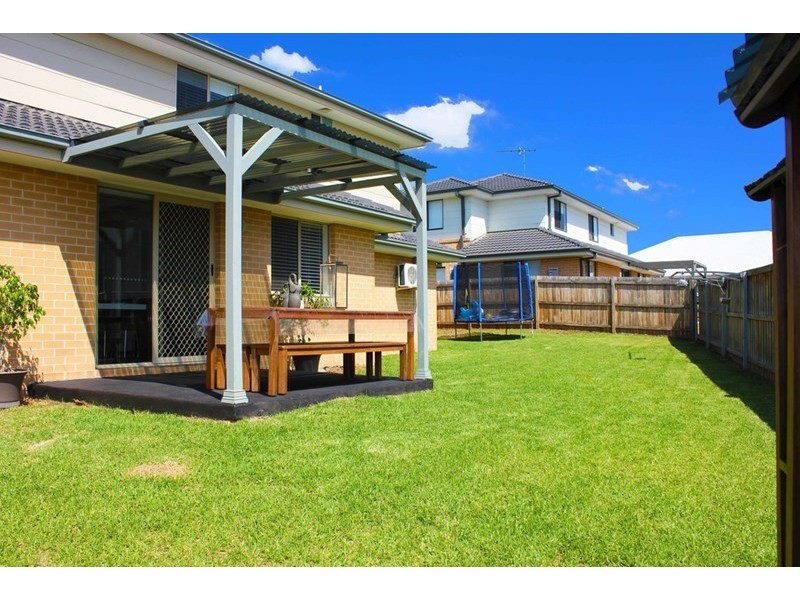 17 McGuire Crescent, Ingleburn NSW 2565