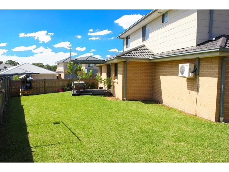 17 McGuire Crescent, Ingleburn NSW 2565