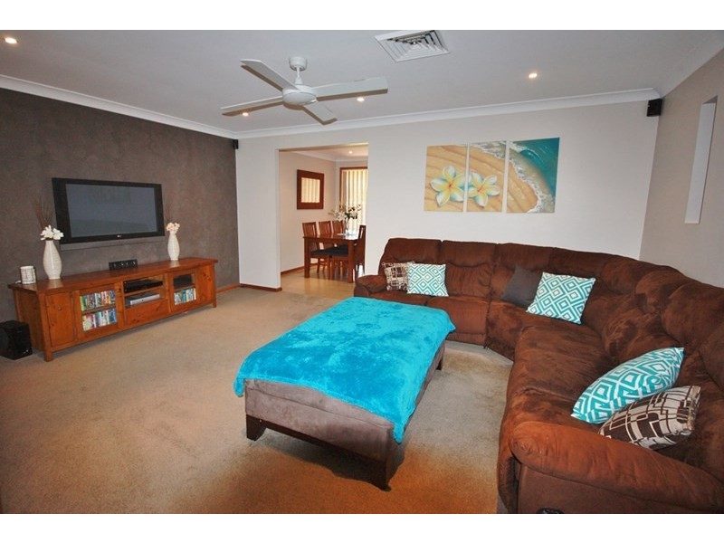 7 Sirius Circuit, Narellan NSW 2567