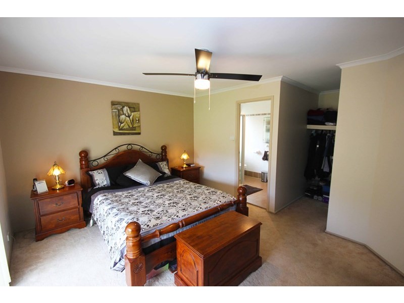 54 Charles Babbage Avenue, Currans Hill NSW 2567