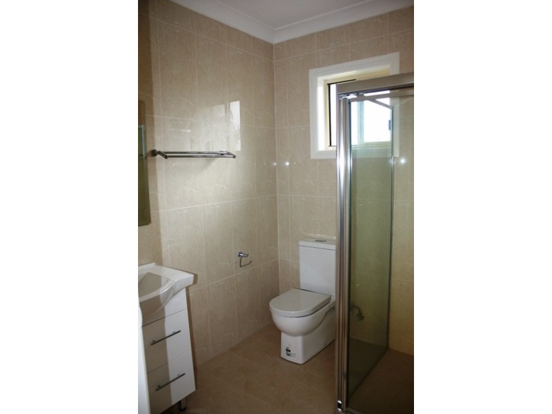 16a Bocking Avenue, Bradbury NSW 2560