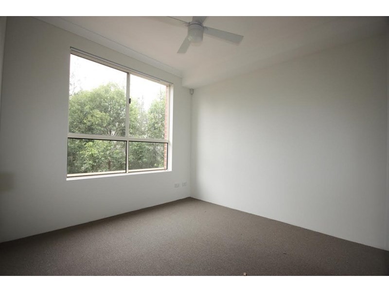 35/221a Waterworth Drive, Mount Annan NSW 2567