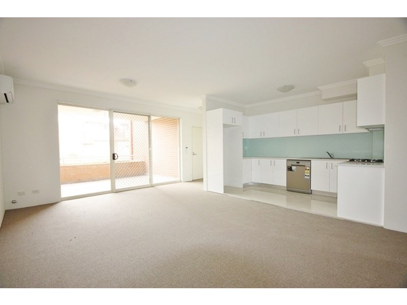 27/221a Waterworth Drive, Mount Annan NSW 2567