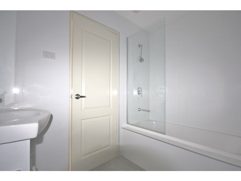 27/221a Waterworth Drive, Mount Annan NSW 2567