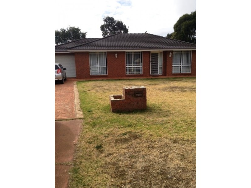 37 Watkins Street, Currans Hill NSW 2567