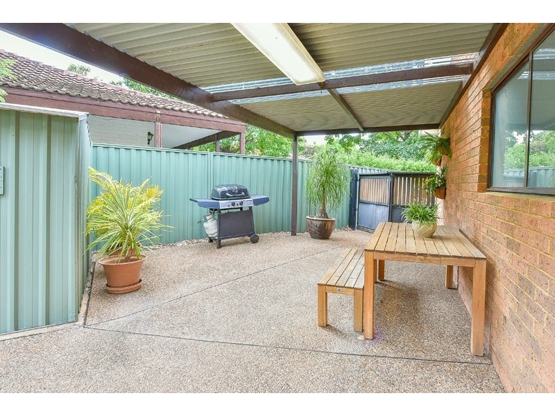 5 Kim Place, Ingleburn NSW 2565