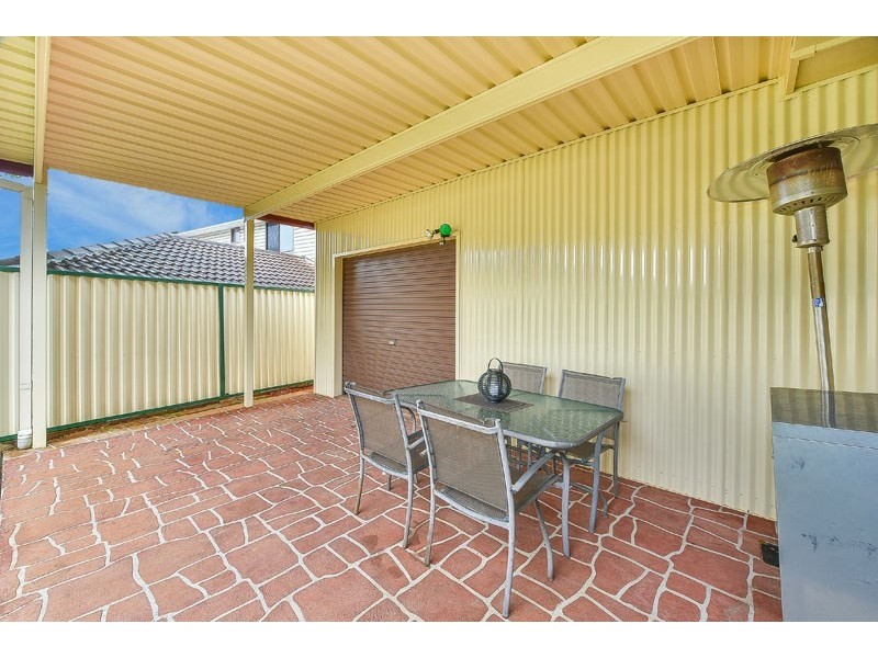 17 Demetrius Road, Rosemeadow NSW 2560