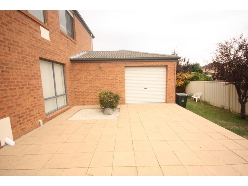 152 Englorie Park Drive, Glen Alpine NSW 2560