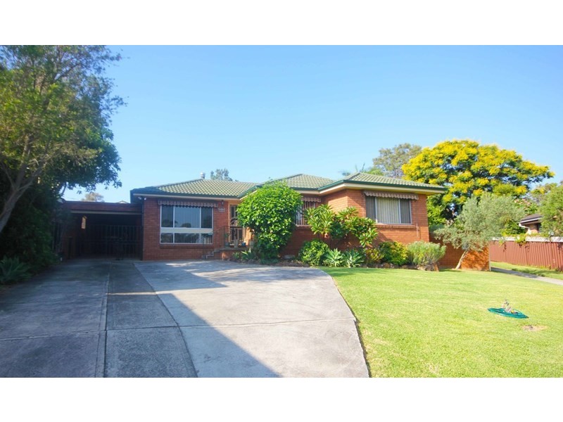 7 Ocean Place, Woodbine NSW 2560
