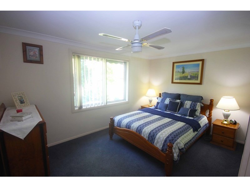 7 Ocean Place, Woodbine NSW 2560