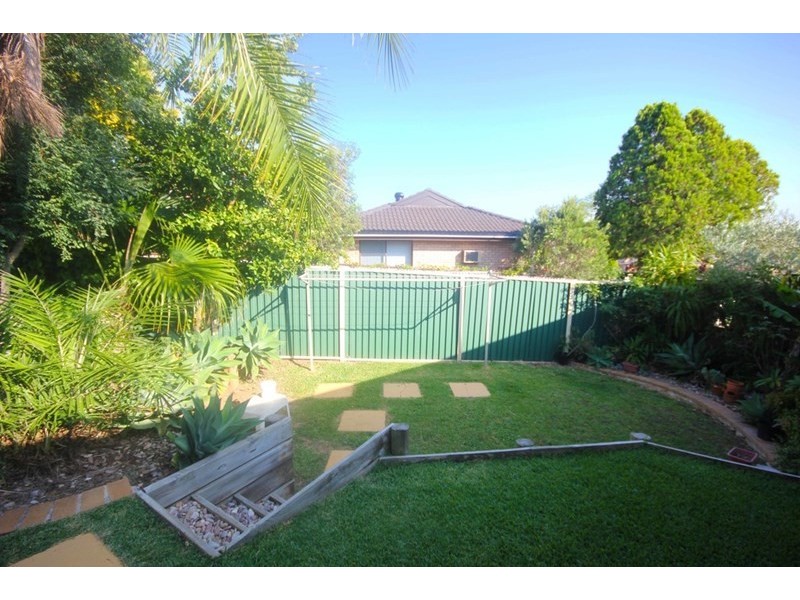 7 Ocean Place, Woodbine NSW 2560