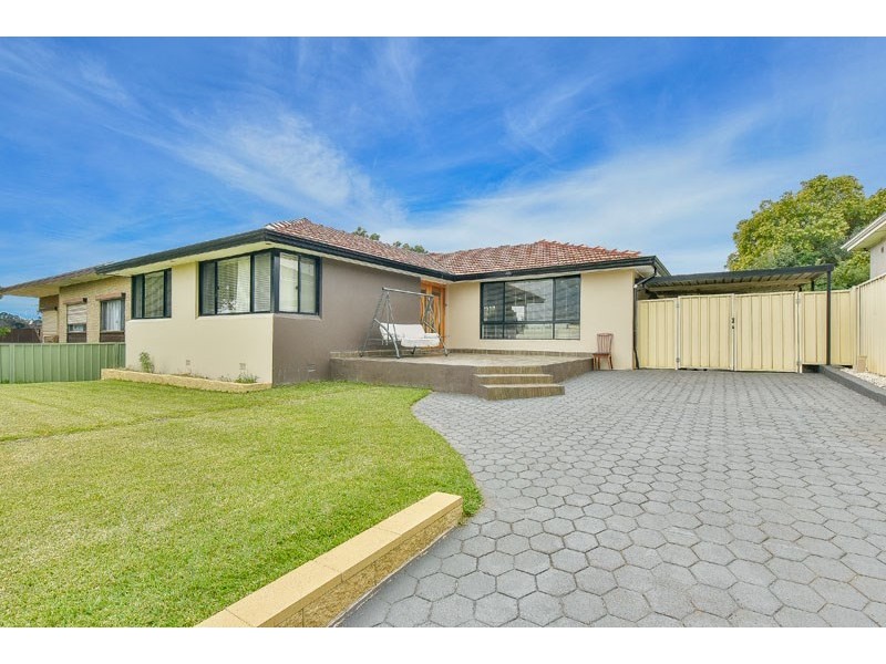 51 Campbellfield Avenue, Bradbury NSW 2560
