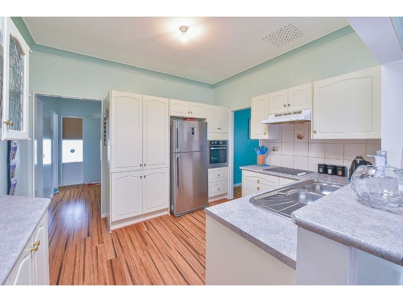 40 Hoddle Avenue, Bradbury NSW 2560