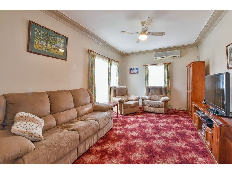 40 Hoddle Avenue, Campbelltown NSW 2560