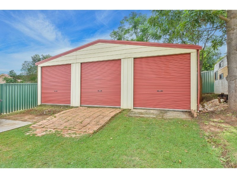 40 Hoddle Avenue, Campbelltown NSW 2560