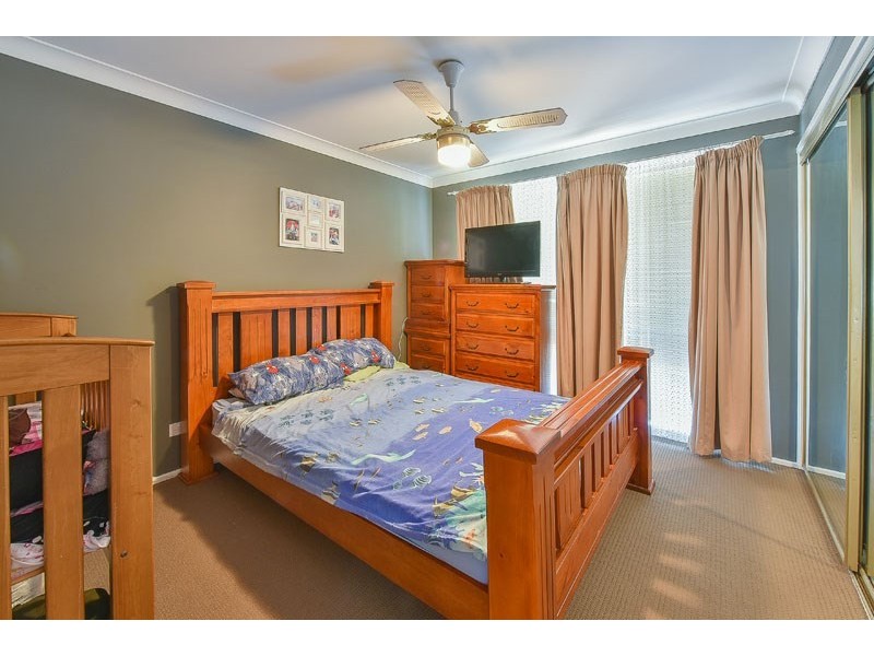 206 Eagleview Road, Minto NSW 2566