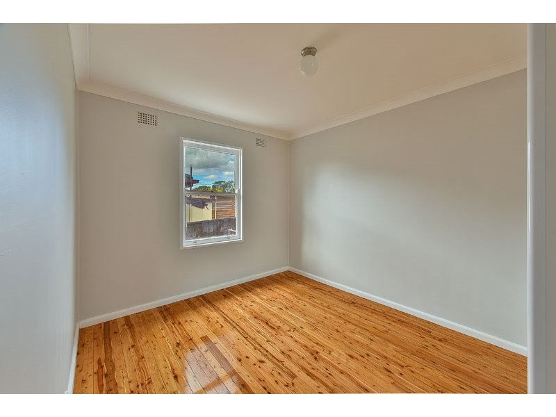 16 Carcoola Street, Campbelltown NSW 2560