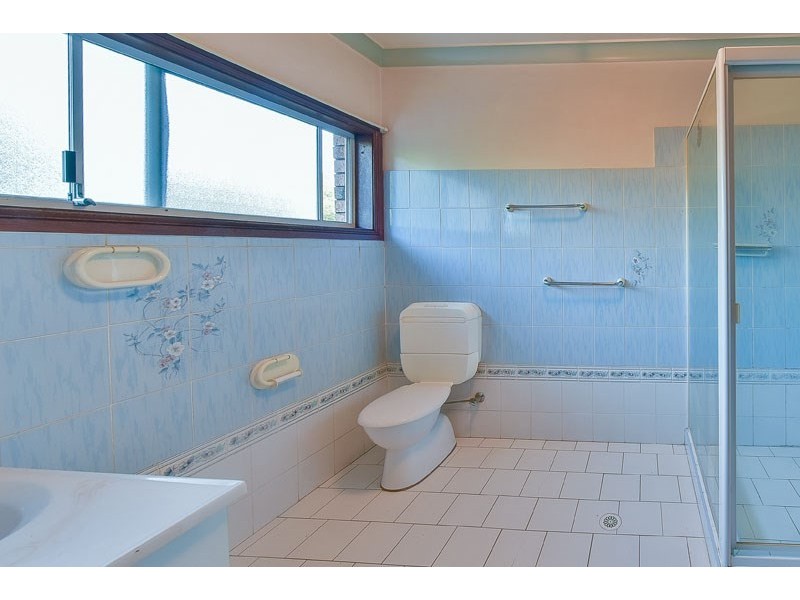 11 Warriewood Road, Woodbine NSW 2560