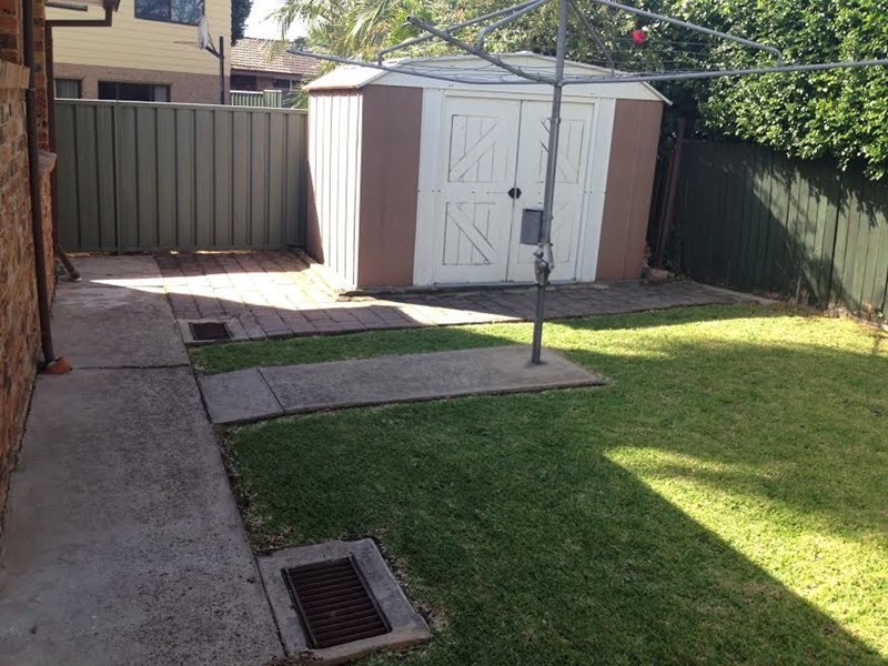 3 Luff Place, Ingleburn NSW 2565