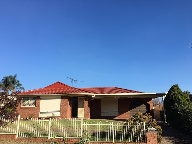 3 Polonius Street, Rosemeadow NSW 2560