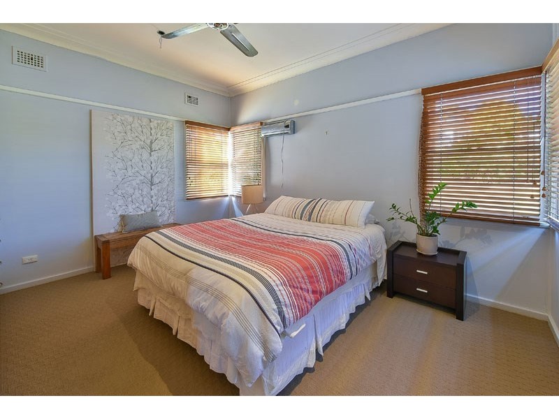 6 High Street, Campbelltown NSW 2560