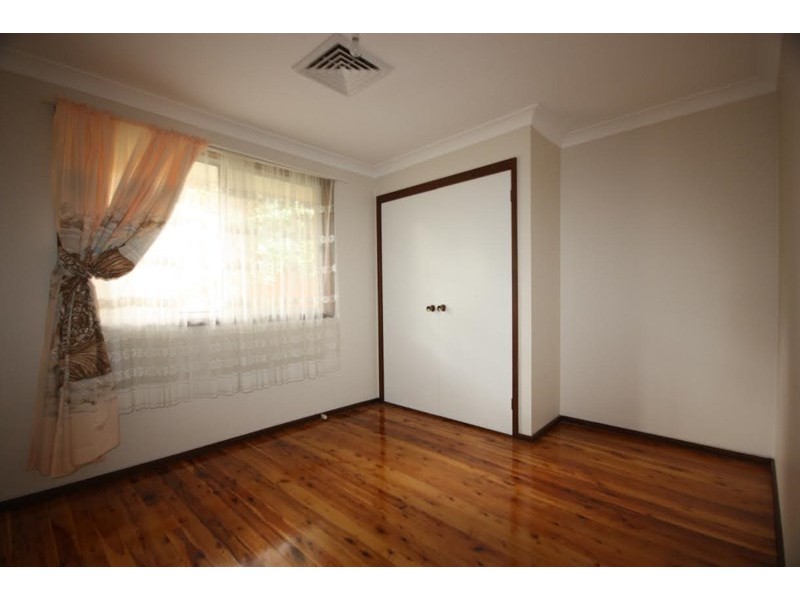 9 Warriewood Road, Woodbine NSW 2560