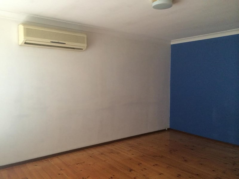 4 Wandoo Place, Bradbury NSW 2560