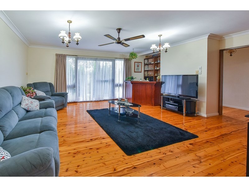 35 Athel Tree Crescent, Bradbury NSW 2560