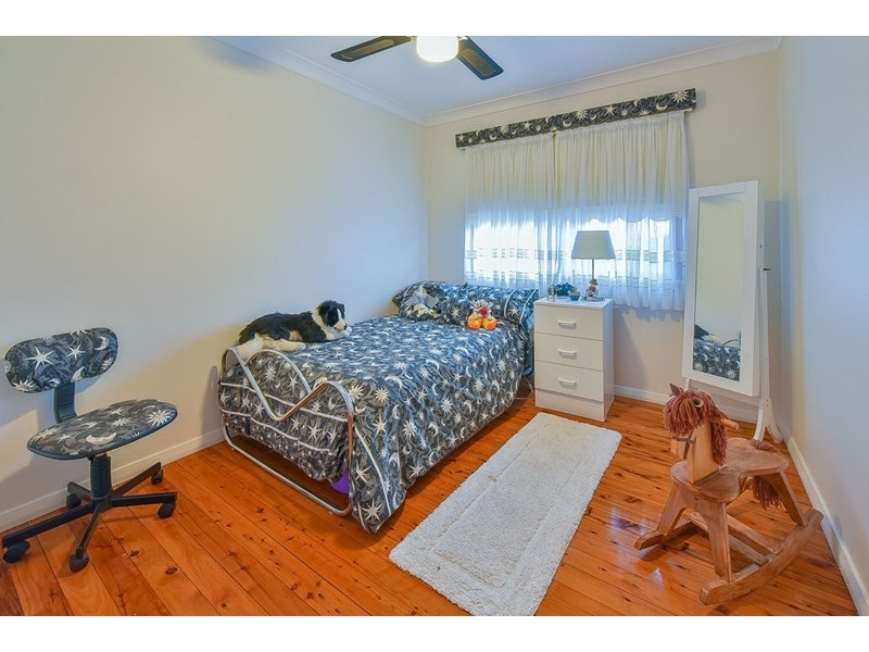 35 Athel Tree Crescent, Bradbury NSW 2560