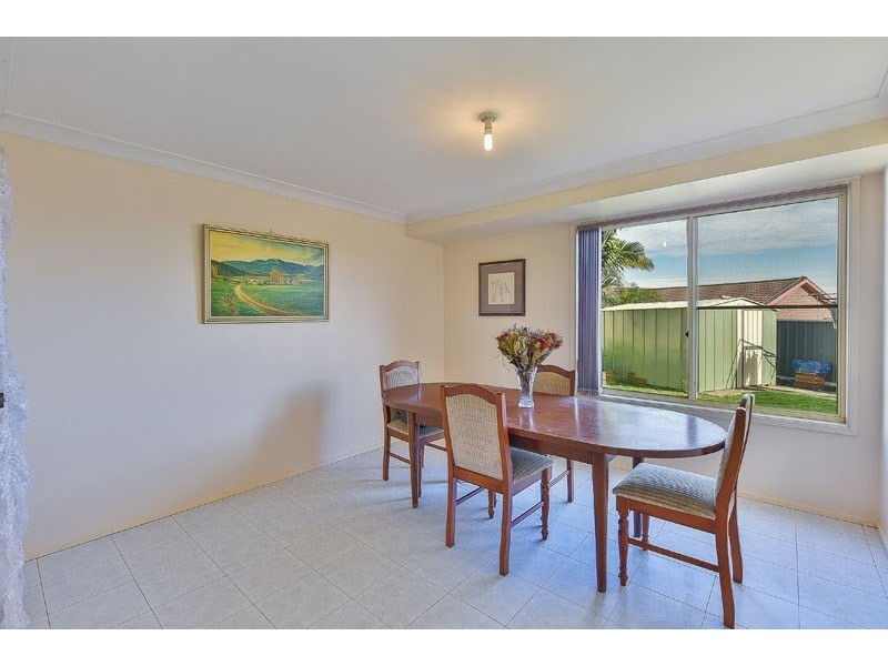 3 Clovelly Place, Woodbine NSW 2560