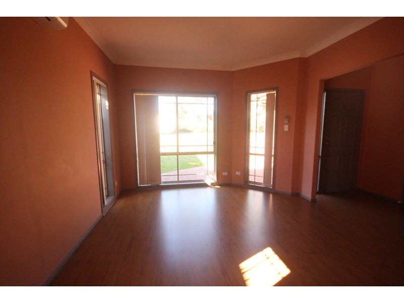 310 Longhurst Road, Minto NSW 2566