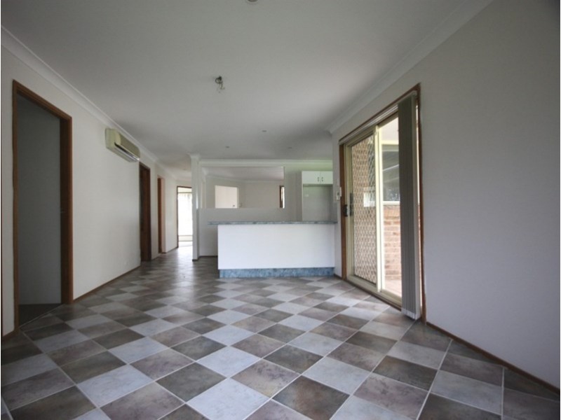 12 Vulcan Way, Currans Hill NSW 2567